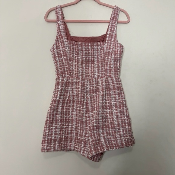 Forever 21 Romper! - Picture 2 of 3